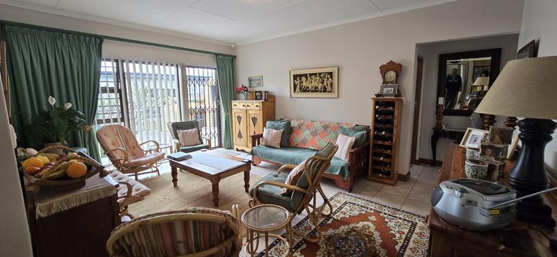 3 Bedroom Property for Sale in Fraaiuitsig Western Cape